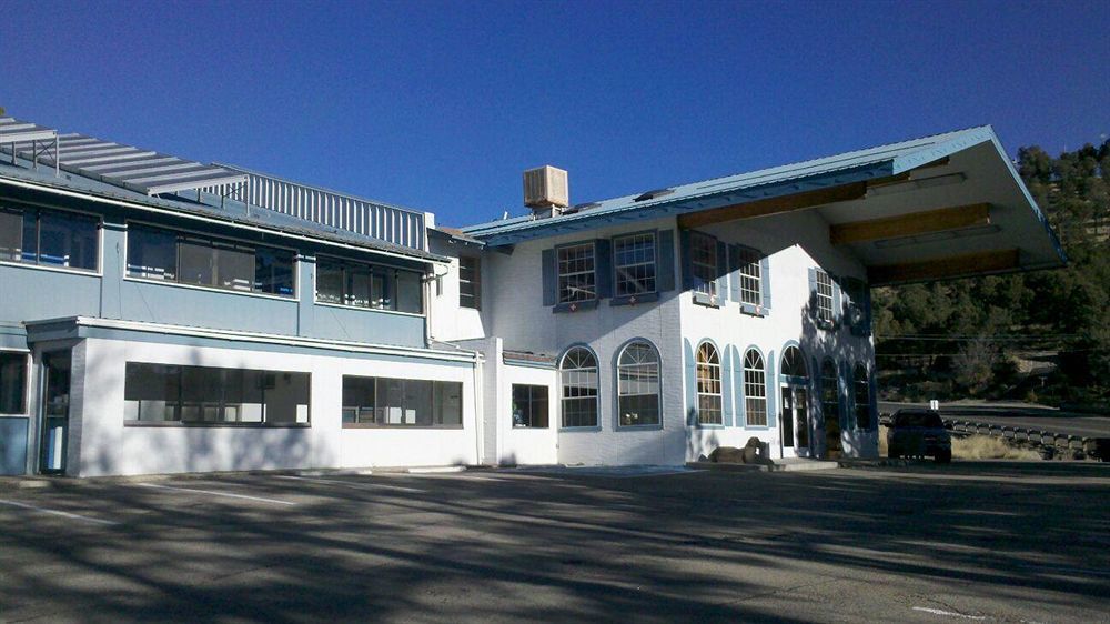 Swiss Chalet Inn Ruidoso Exterior photo